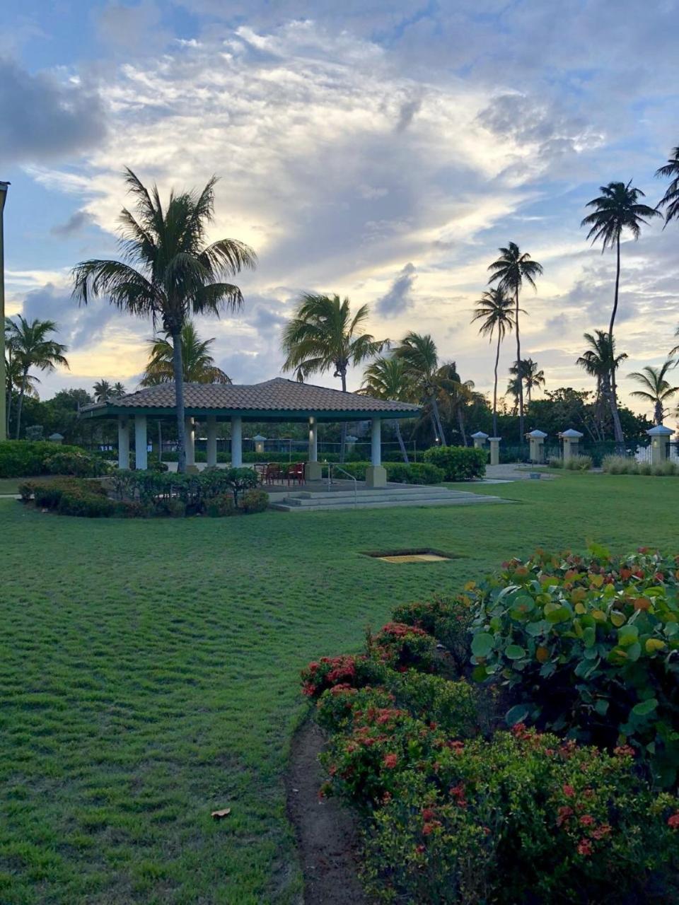 Aquatika Paraiso Tropical Loiza المظهر الخارجي الصورة